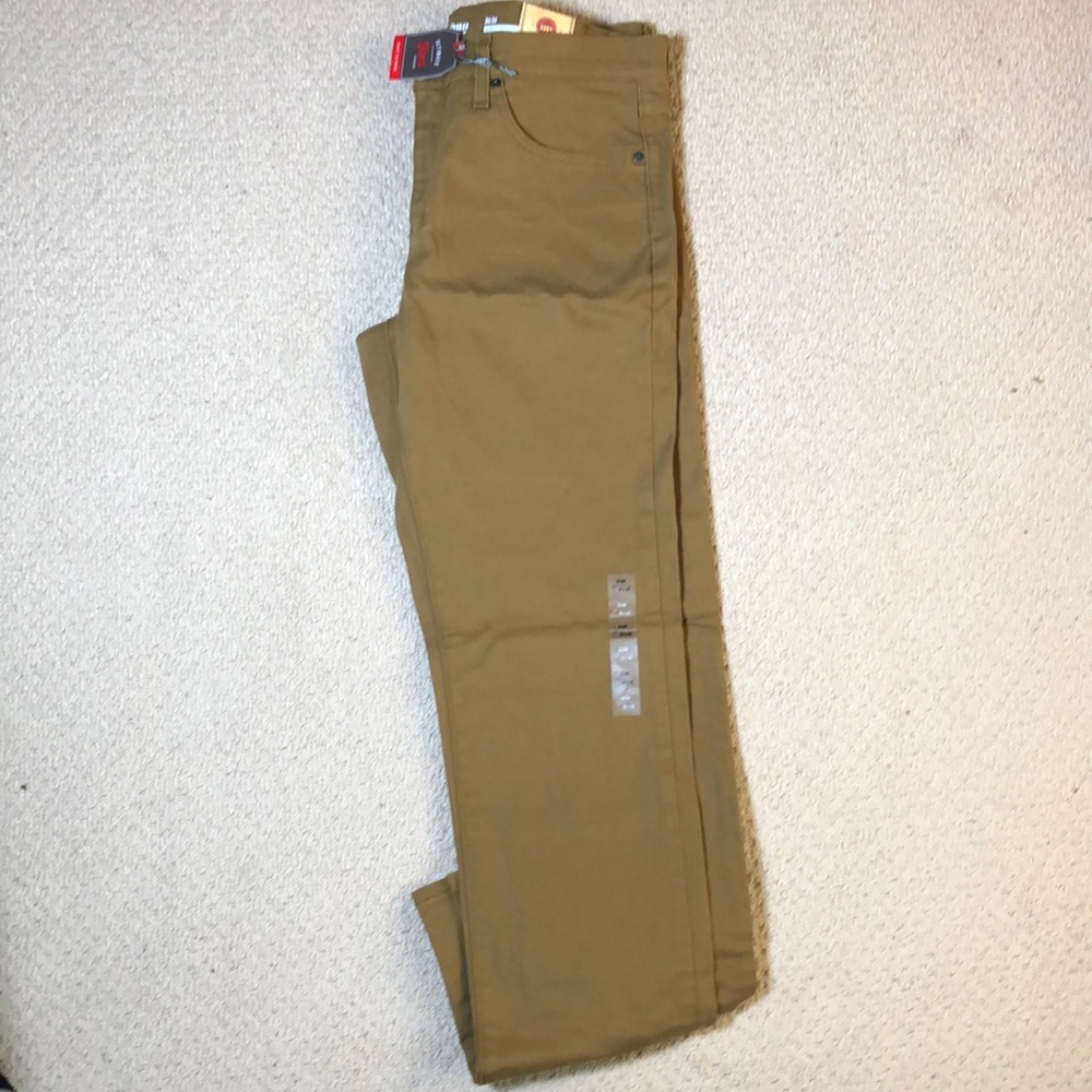 Ultimate Flex Khaki. Brand new never worn.